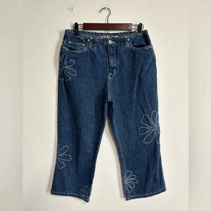 Faded Glory‎ Women’s 10 Jean Capris Floral Embroidery Boho Festival Y2K Style